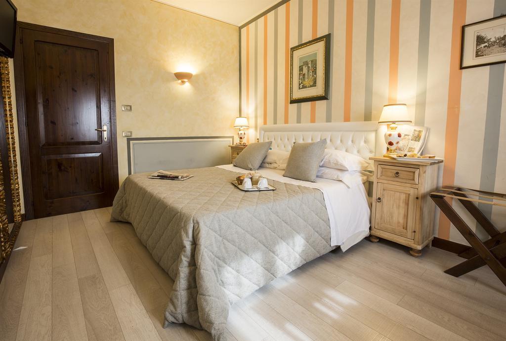 Il Melograno Agriturismo & Spa Pianello  Екстер'єр фото